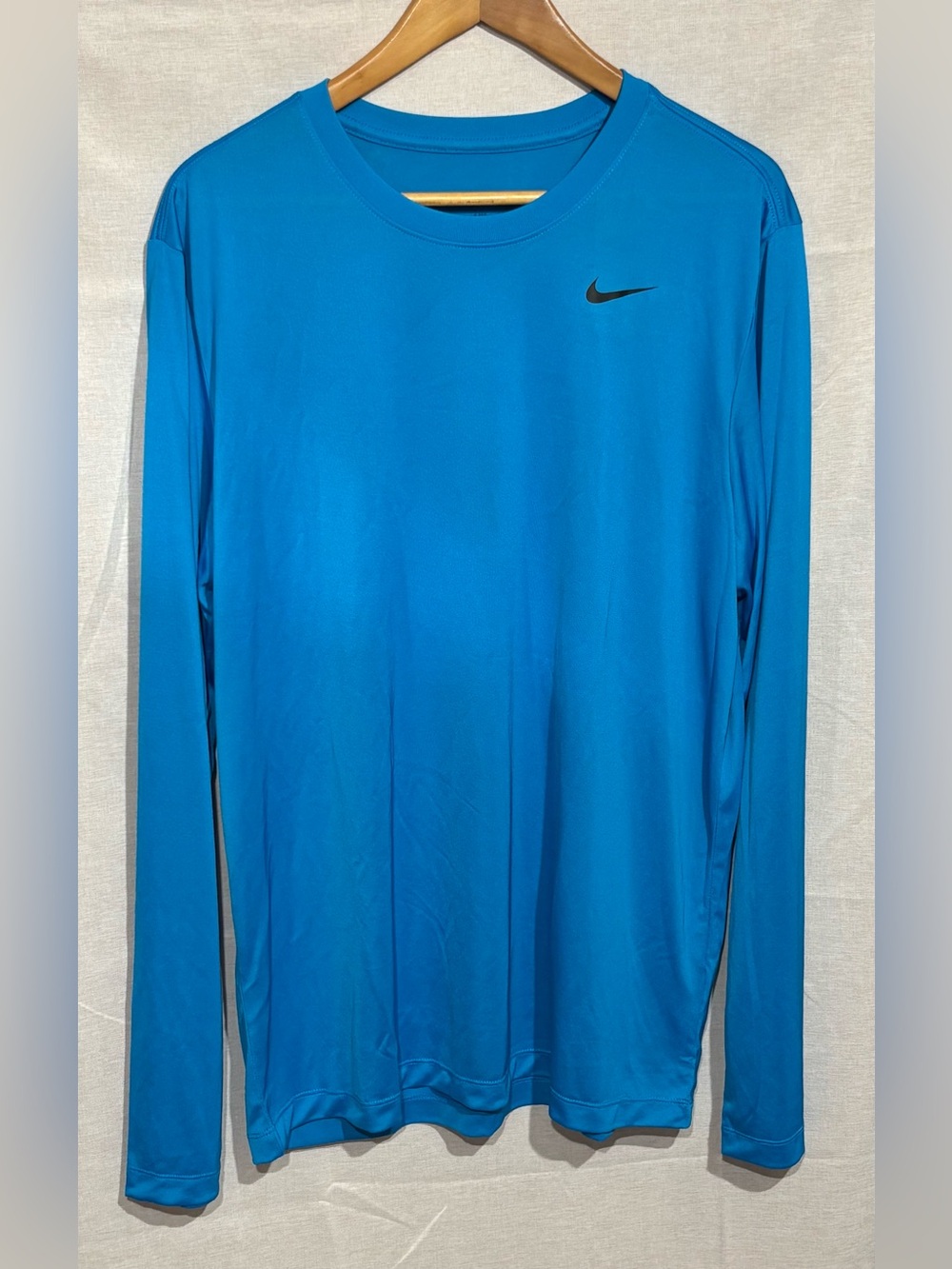 Nike Mens Dri-FIT Legend Long Sleeve Shirt L